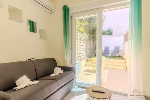 Studio meublé à Nice (quartier Magnan), terrasse privée